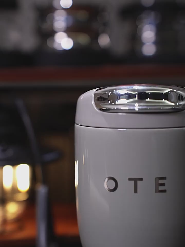 OTE tyhjiöeristetty matkamuki kahviin, kaksiseinäinen ruostumattomasta teräksestä valmistettu matkamuki juomakannella, 12.31oz/7.74oz (350/220ml)